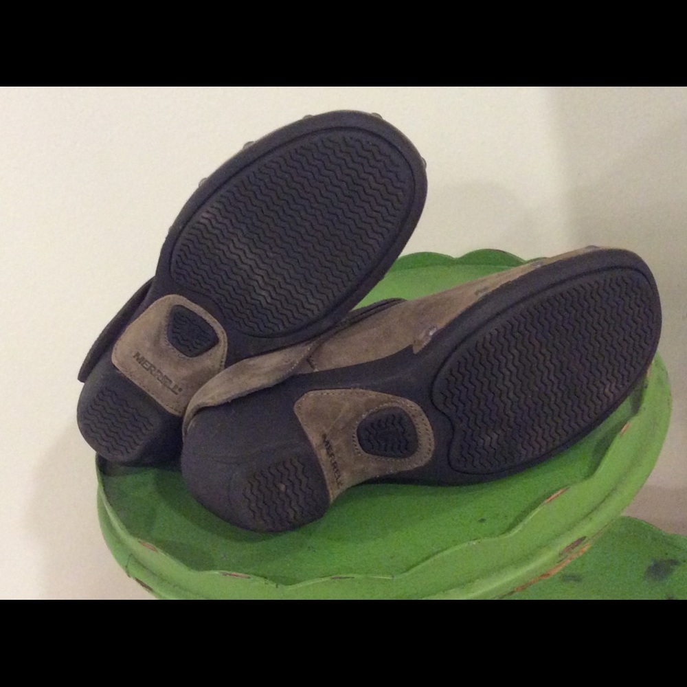 Women’s Merrell Clogs - Picture 3 of 4